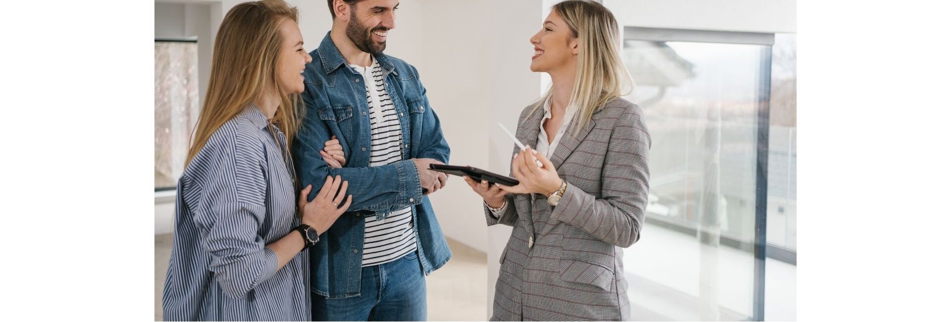 BAJAJ HOMZ - Property Dealer in Gurgaon