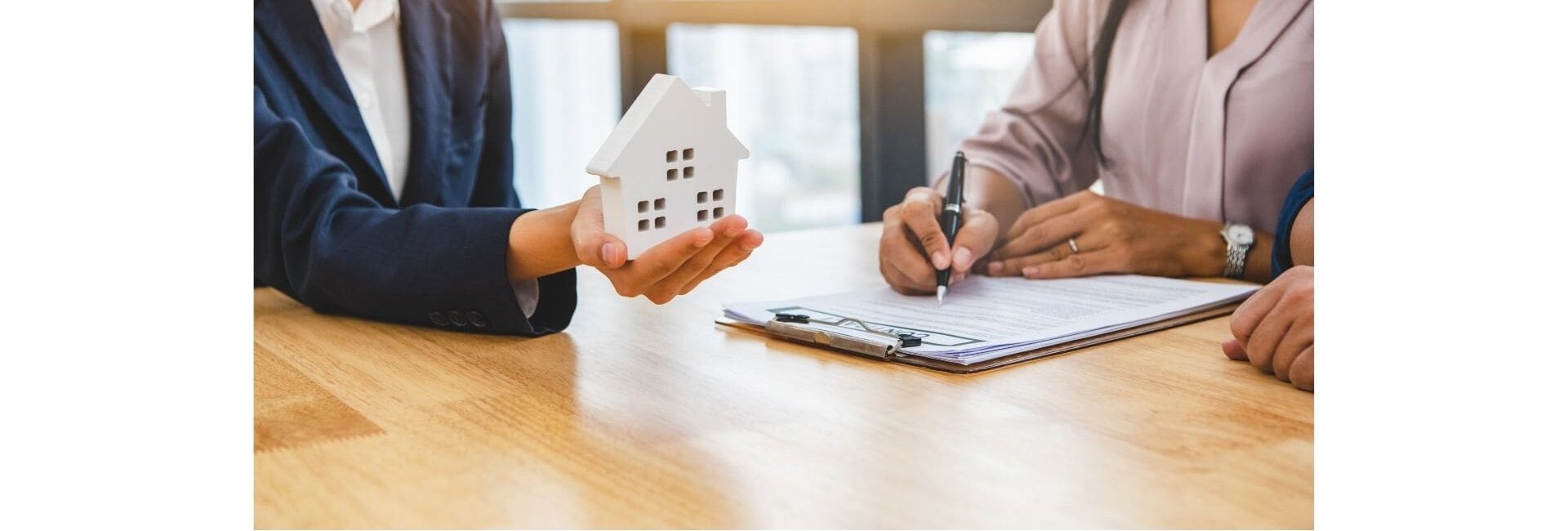 Urbana Properties - Estate agent in Gurgaon