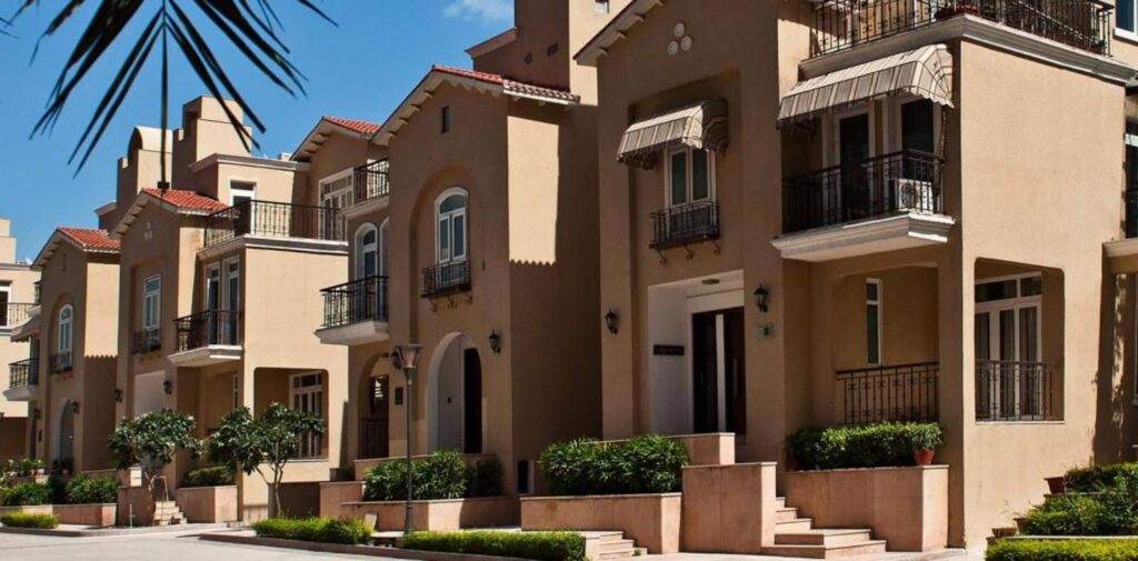 Emaar-The-Palm-Springs-High-End-Living-with-a-Touch-of-Nature.jpg