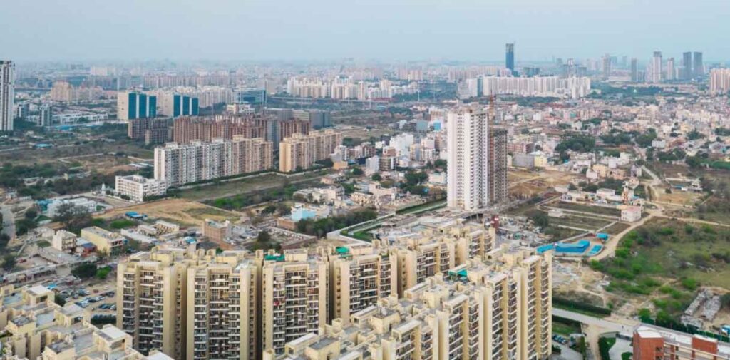 Future-Outlook-of-the-Gurgaon-Real-Estate-Market.jpg
