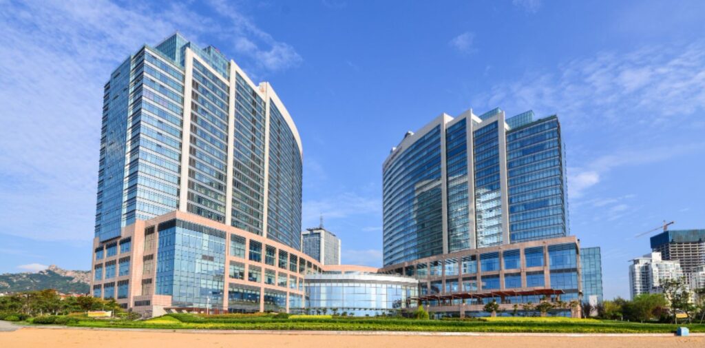Factors-to-Consider-When-Renting-Commercial-Property.
