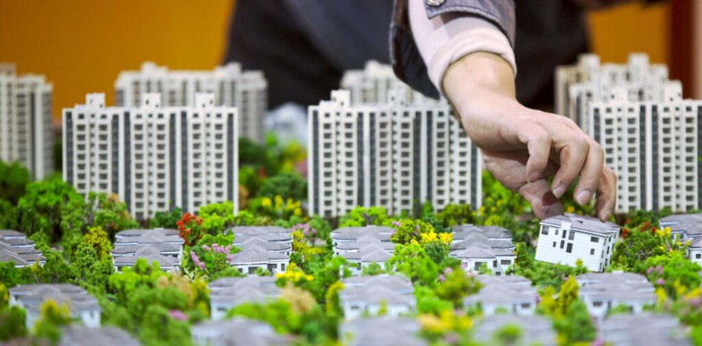Owning-a-Property-in-Gurgaon_-Advantages-and-Disadvantages.