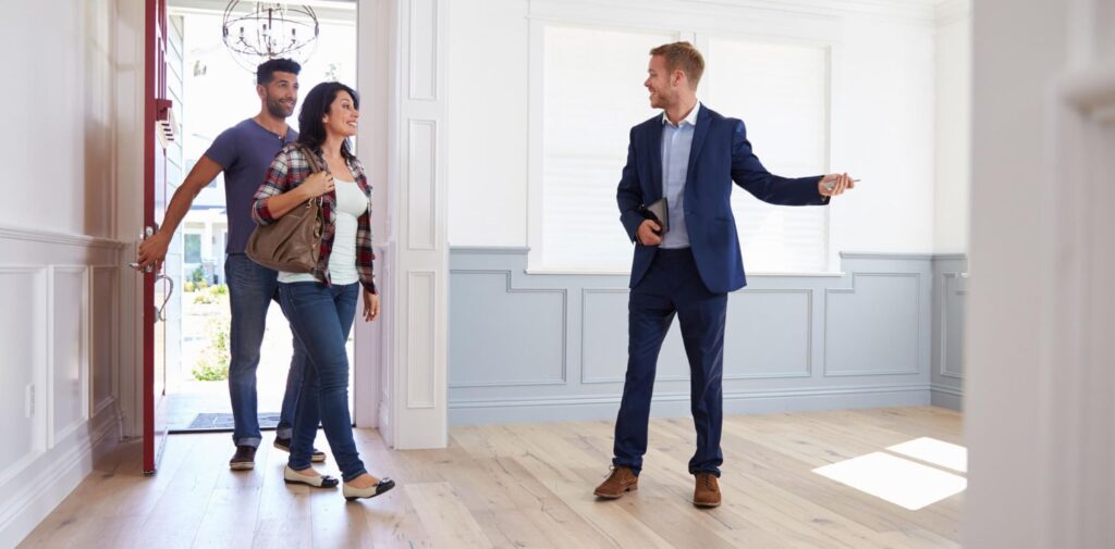 Work-with-a-Real-Estate-Agent.
