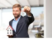 Mr. Sunil Malhotra - Real Estate agent in Gurgaon